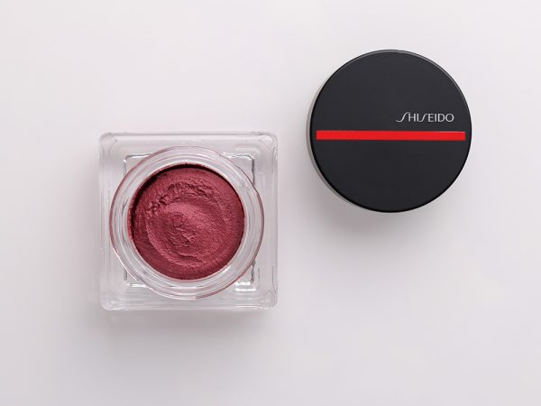 Румяна-вуаль Shiseido Minimalist — отзыв, свотчи, фото